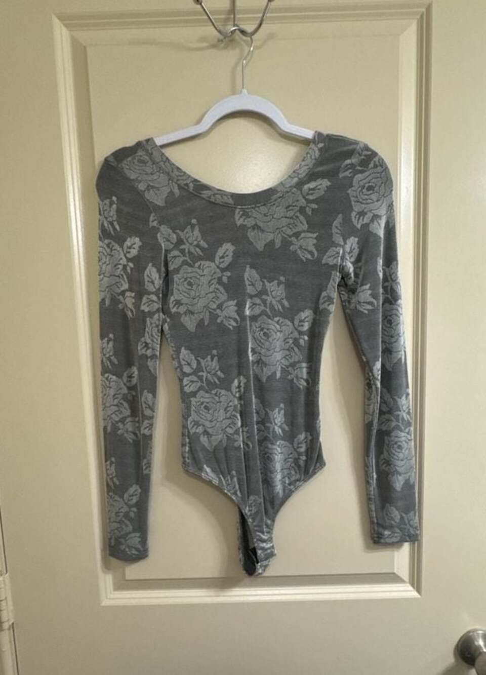 Victoria's Secret Floral Long Sleeve Bodysuit Size M
